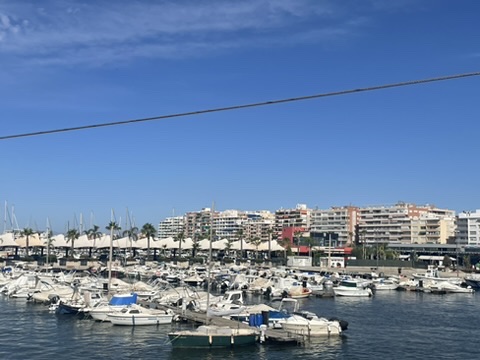 Statek do wyspy Tabarca z portu Santa Pola - rejs na magiczną wyspę Costa Blanca