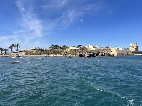 Wyspa Tabarca - atrakcja blisko apartamentu Gran Alacant, odległość 15km