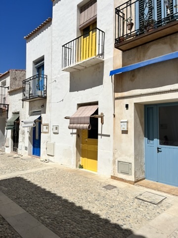 Fortyfikacje miasta Tabarca - potężne mury obronne z czasów króla Karola III