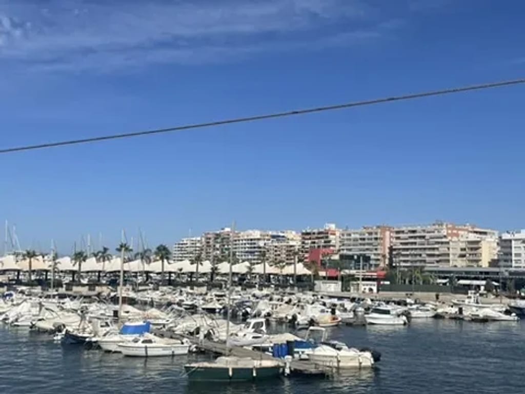Statek do wyspy Tabarca z portu Santa Pola - rejs na magiczną wyspę Costa Blanca